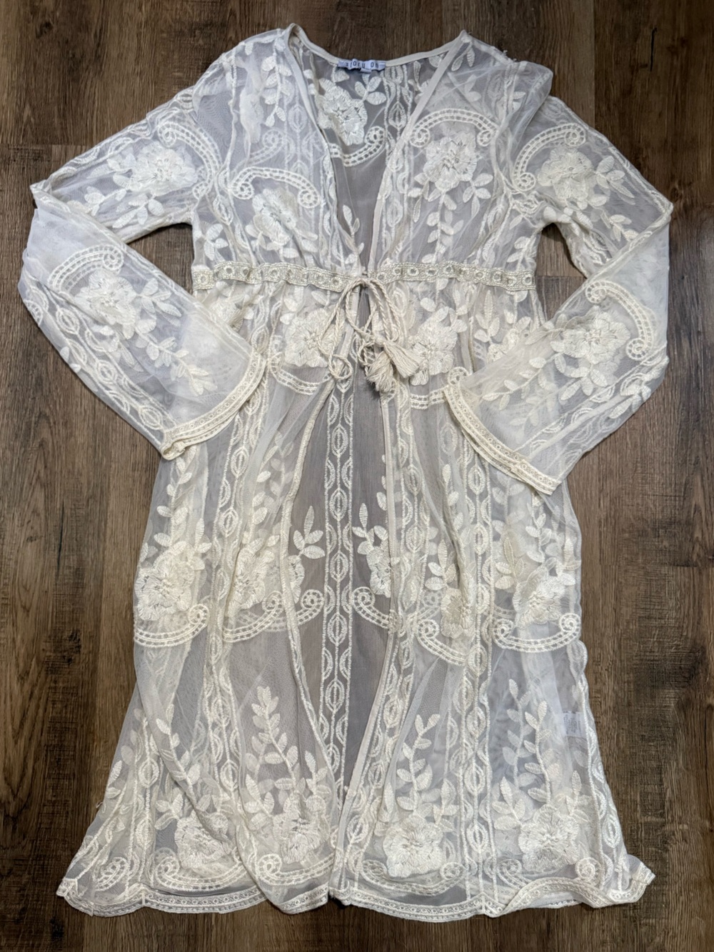 Story On Lace Cardigan
